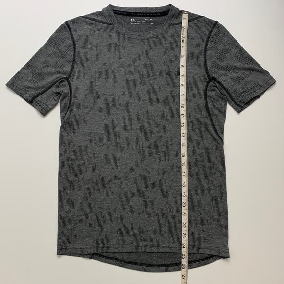 UNDER ARMOUR Gray Black Short Sleeve Athletic Top Small - Picture 4 of 8